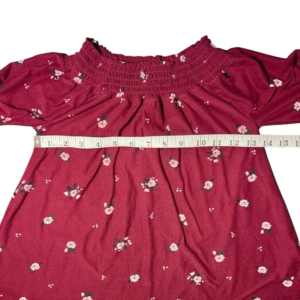 Old Navy burgundy floral 3/4 sleeve top